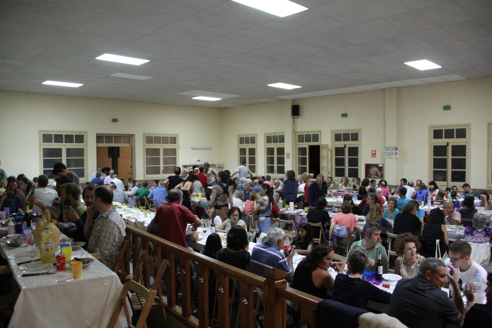 Seeing and being seen by the community of Pontos.